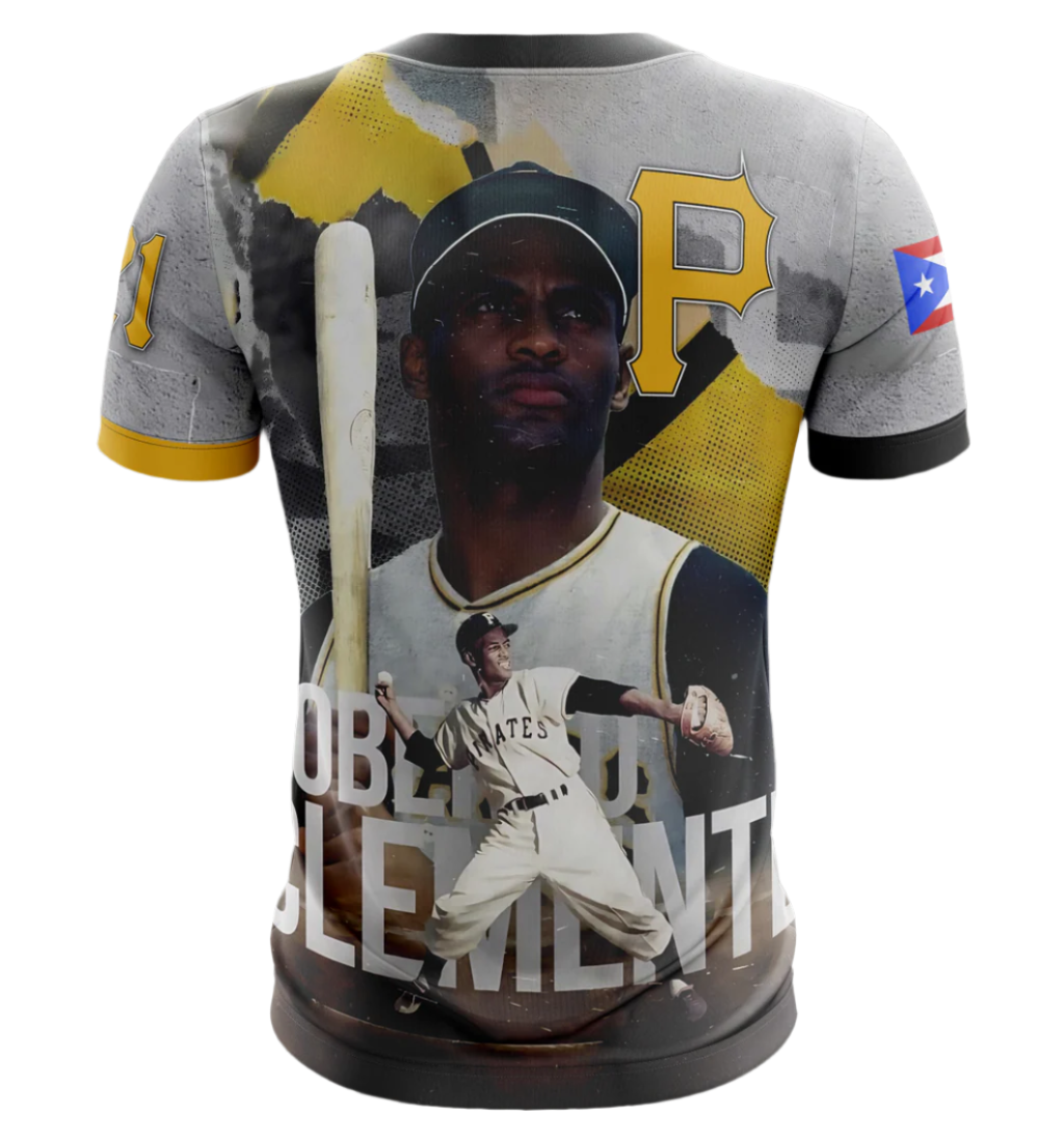 Commemorative Roberto Clemente Pittsburgh Pirates T-shirt with number 21, featuring his portrait, career years (1955-1972), and the Puerto Rican flag, perfect for baseball fans and collectors.